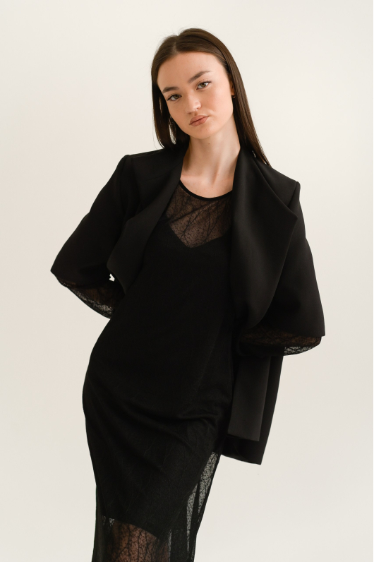 Платье 2-ка длины макси с ажурным добавлением