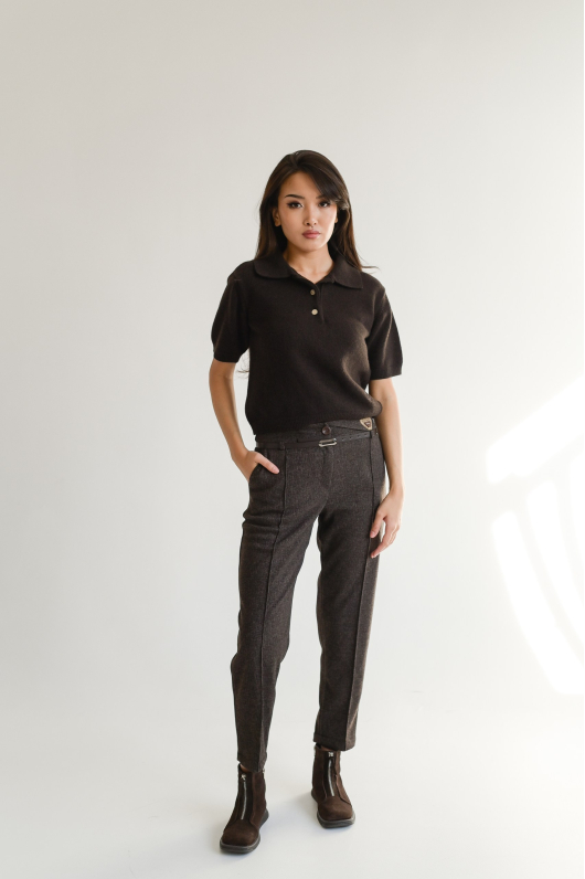 Брюки из мягкого и теплого трикотажа