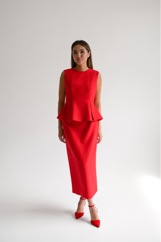 Костюм юбочный с баской