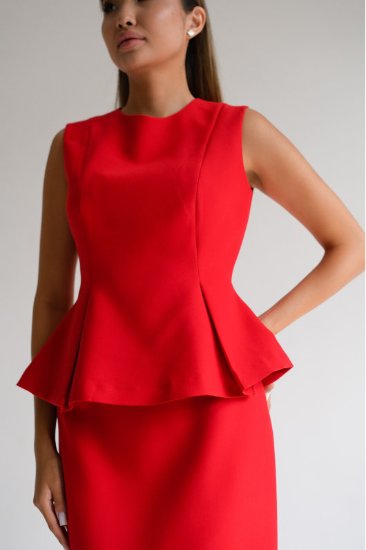 Костюм юбочный с баской