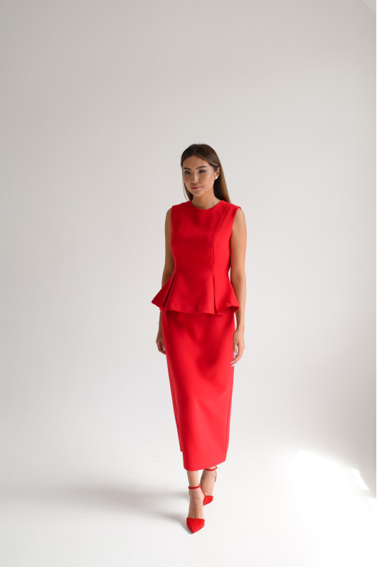 Костюм юбочный с баской