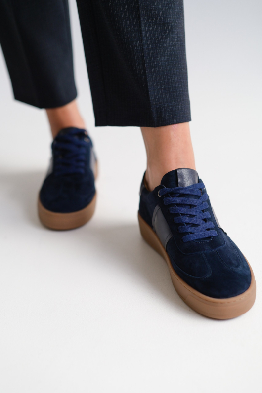 Костюм брючный в линейке Xl