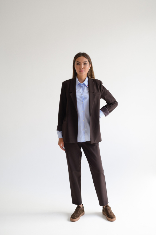 Костюм  брючный