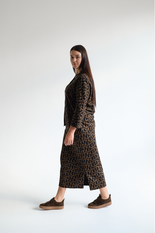 Костюм юбочный из тонкого трикотажа