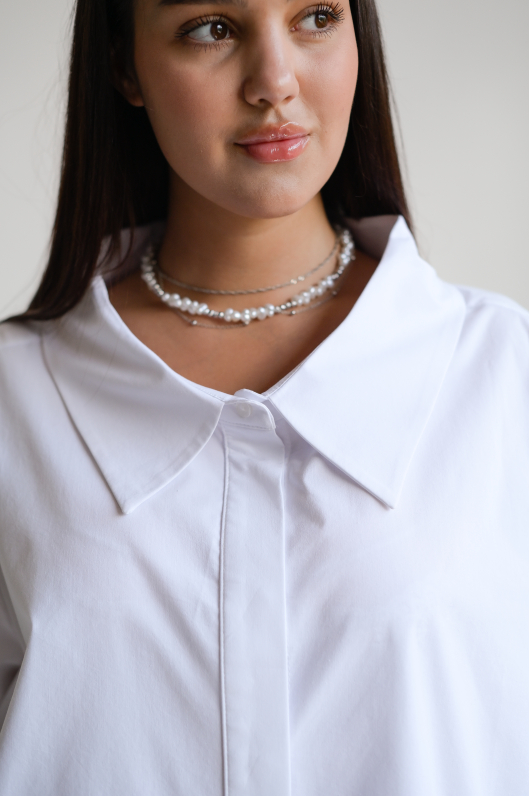 Рубашка разной длины в белом оттенке