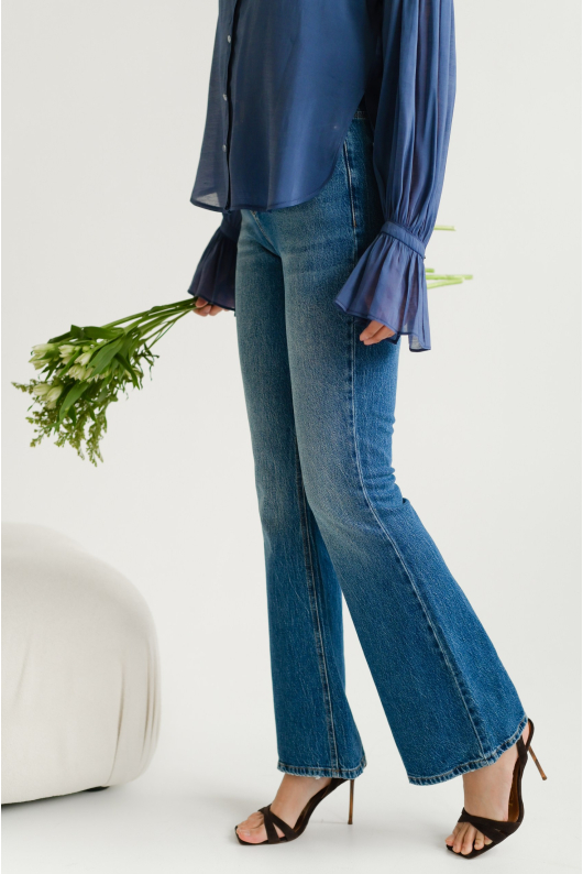 Джинсы клеш