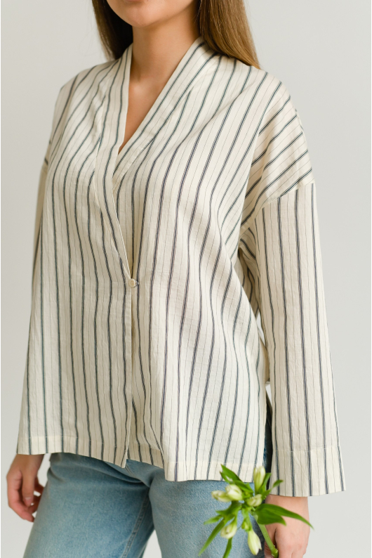 Рубашка в полоску свободного силуэта 
