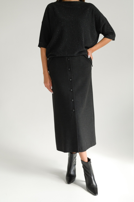 Юбка из плотной ткани длины миди