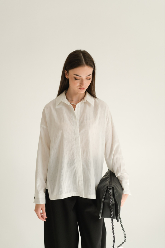 Рубашка в мелкую полоску