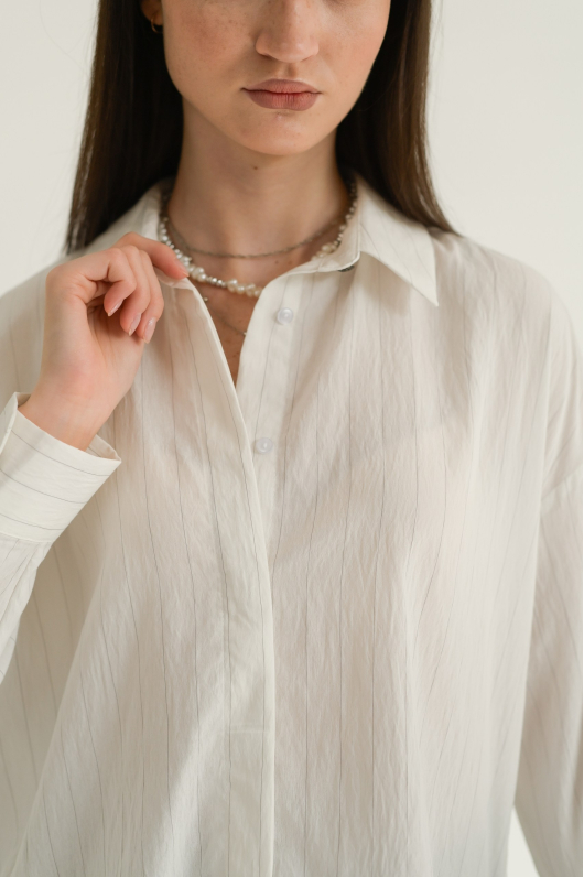 Рубашка в мелкую полоску