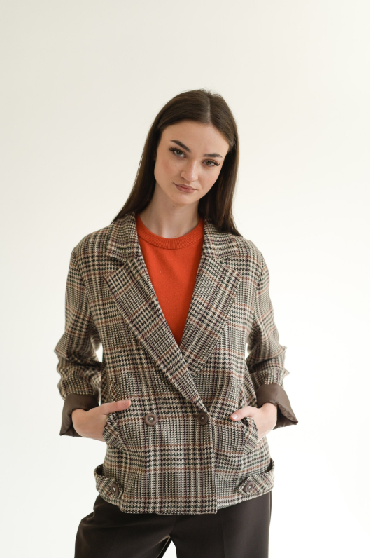 Жакет в клетку 