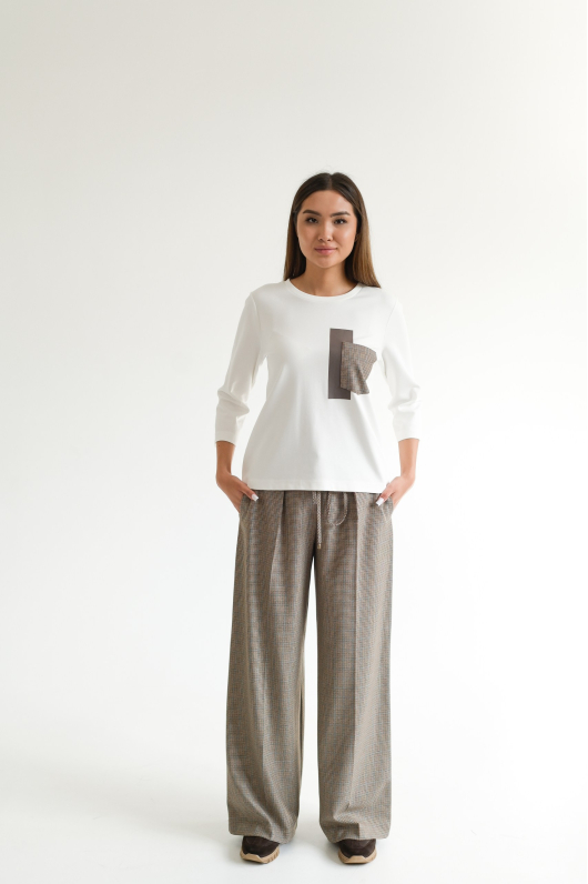 Костюм брючный