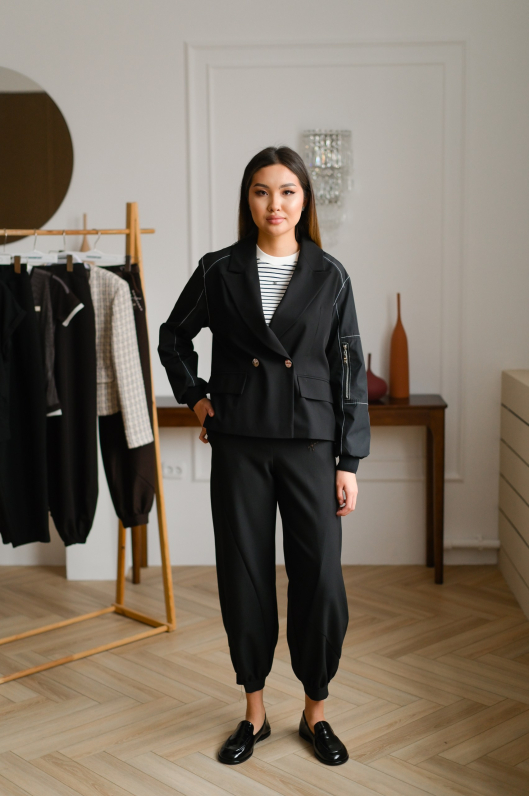 Брюки свободного силуэта