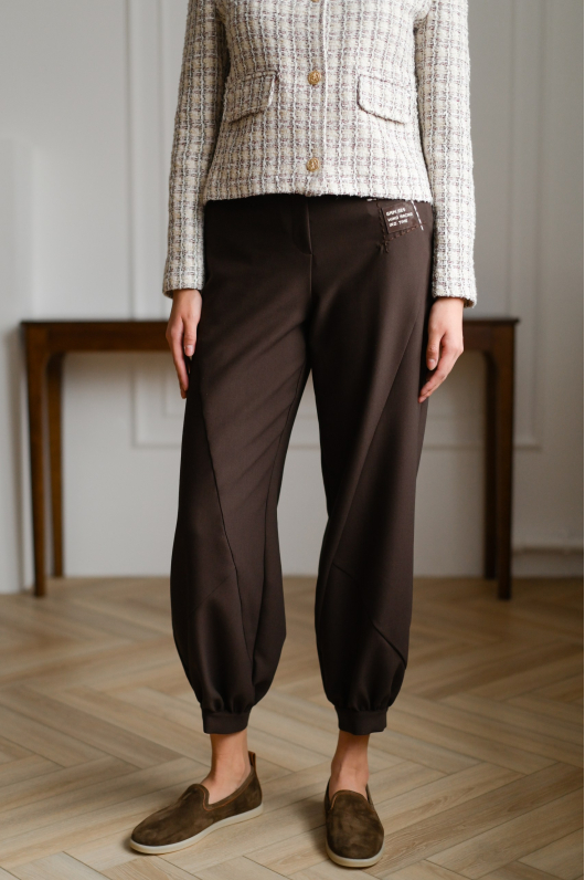 Брюки свободные в шоколадном оттенке