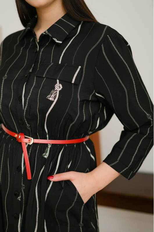 Платье длины миди под пояс