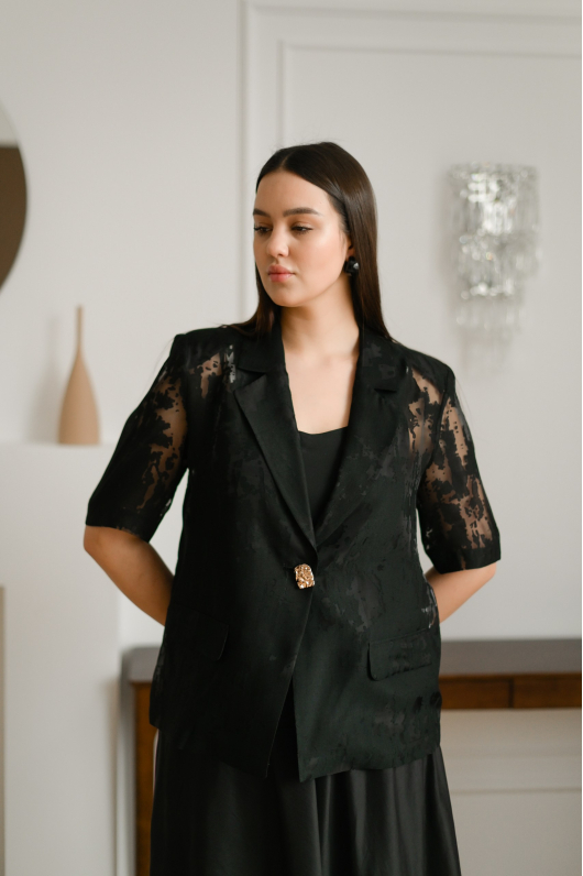 Костюм 3-ка с полупрозрачным жакетом