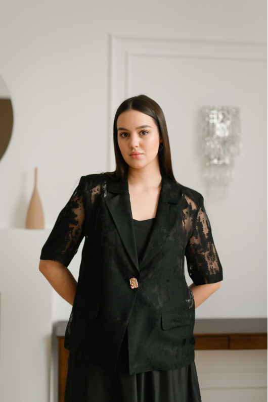 Костюм 3-ка с полупрозрачным жакетом