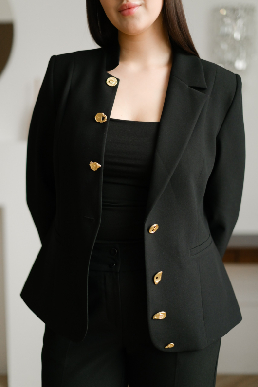 Костюм 2-ка с архитектурными пуговицами 