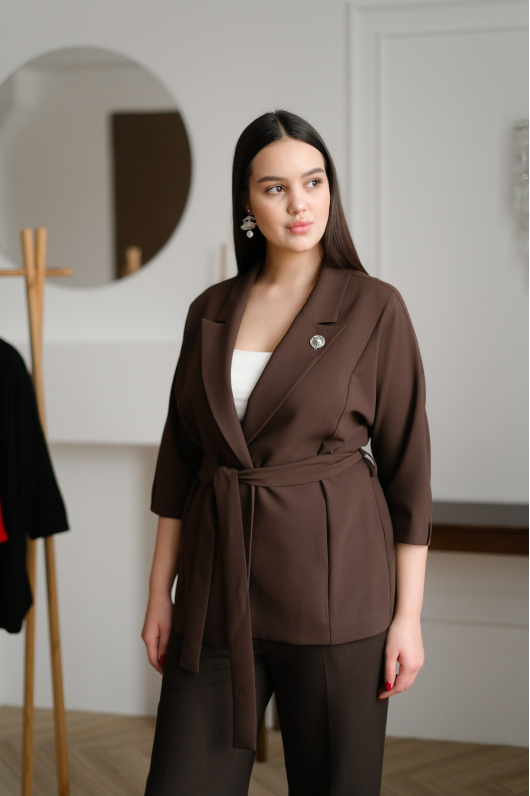 Жакет под пояс из легкой ткани