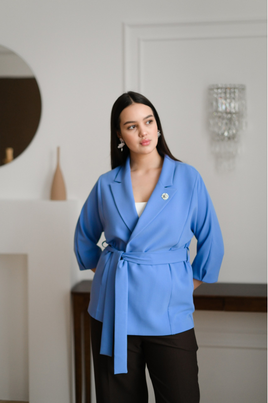 Жакет под пояс из легкой ткани