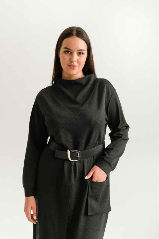 Платье из теплого трикотажа длины миди