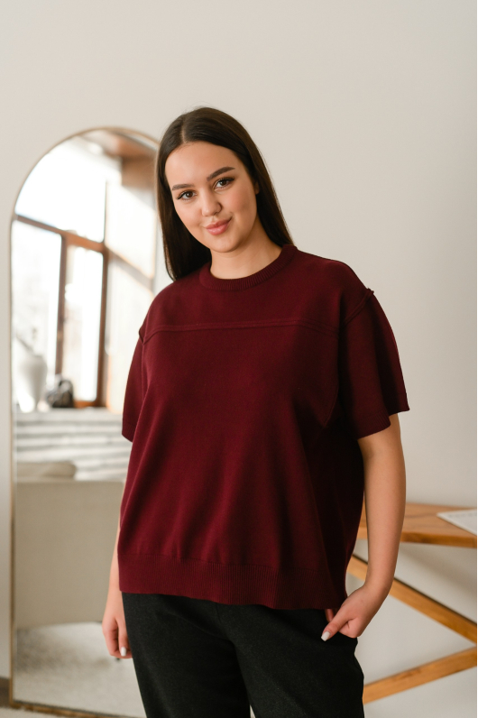 Джемпер из мягкого трикотажа 