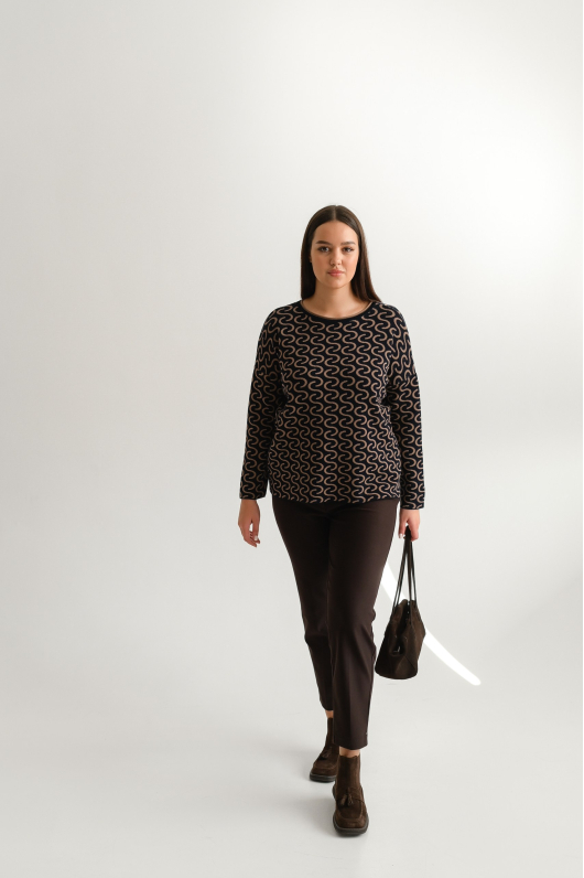 Джемпер из мягкого трикотажа от итальянского производителя 