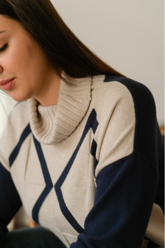 Джемпер от итальянского производителя 