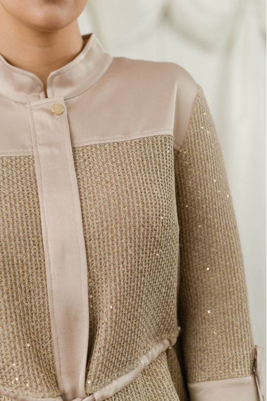 Костюм юбочный с блеском