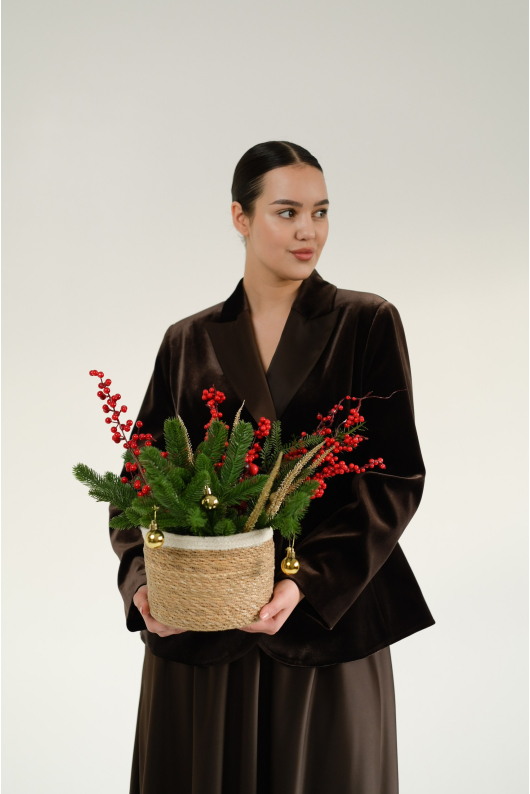 Костюм юбочный из бархатной ткани